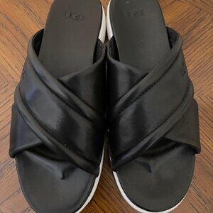 UGG Zayne Crossband Platform Sandals